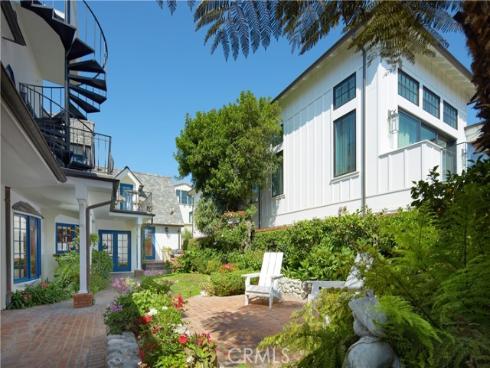 2800  Ocean   Boulevard, Corona del Mar, CA