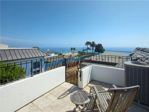 2800  Ocean   Boulevard, Corona del Mar, CA