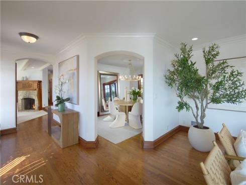 2800  Ocean   Boulevard, Corona del Mar, CA