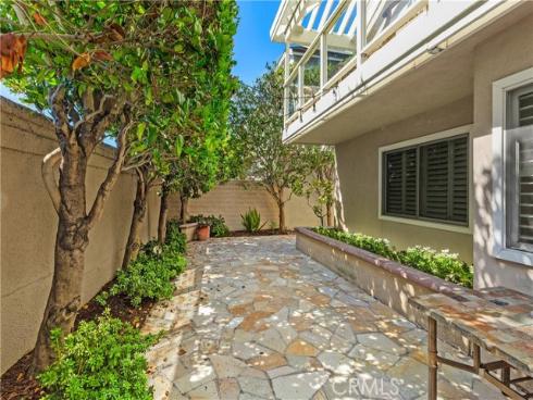 2661  Point Del Mar  , Corona del Mar, CA