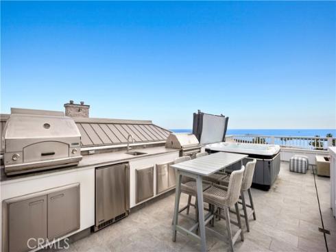 3000  Ocean   Boulevard, Corona del Mar, CA