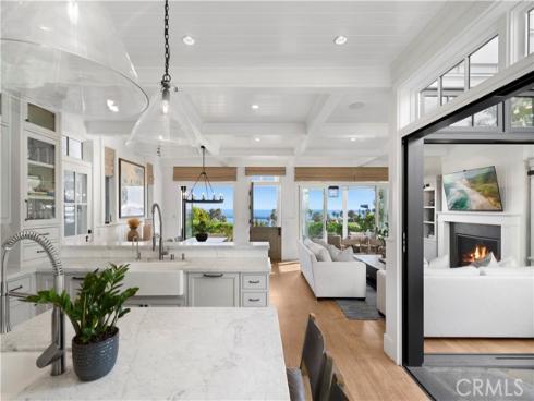 3000  Ocean   Boulevard, Corona del Mar, CA