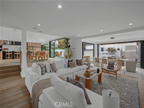 919  Sandcastle   Drive, Corona del Mar, CA