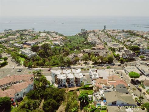 3922 E Coast Hwy  , Corona del Mar, CA