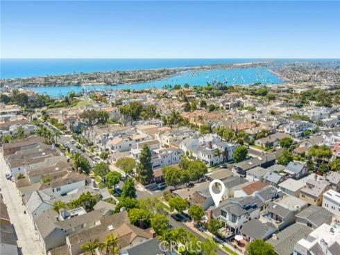 605  Carnation   Avenue, Corona del Mar, CA