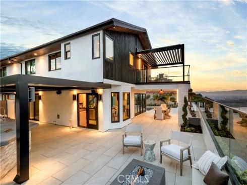 38  Drakes Bay   Drive, Corona del Mar, CA