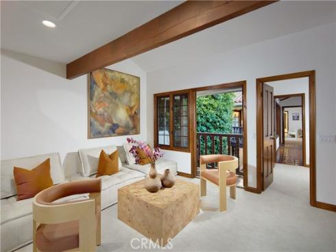 314  Narcissus   Avenue, Corona del Mar, CA