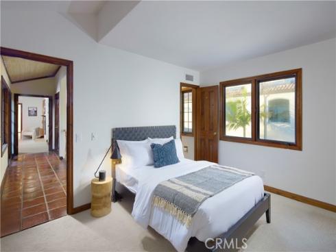 314  Narcissus   Avenue, Corona del Mar, CA