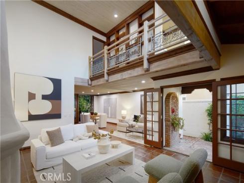 314  Narcissus   Avenue, Corona del Mar, CA