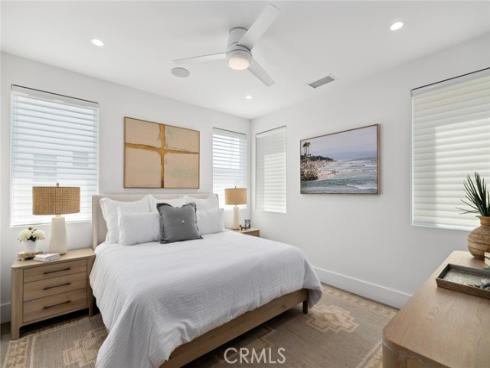 430  Fernleaf   Avenue, Corona del Mar, CA