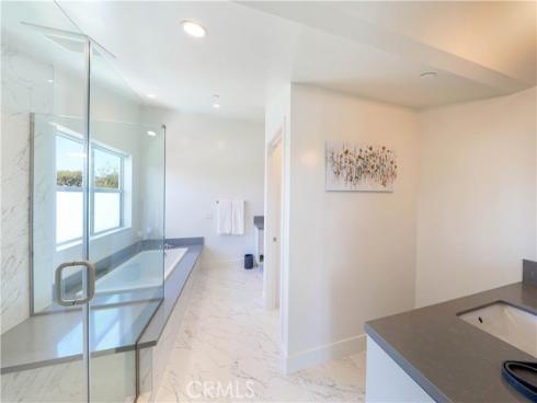 3920 E Coast Highway  , Corona del Mar, CA