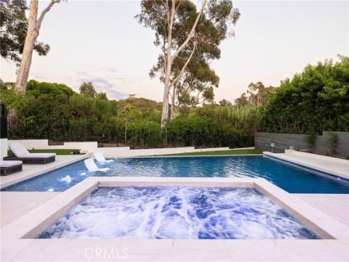 552  Seaward   Road, Corona del Mar, CA