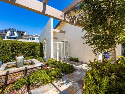 3  Mainsail   Drive, Corona del Mar, CA