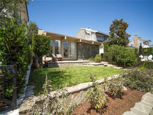 237  Heliotrope   Avenue, Corona del Mar, CA