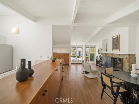 237  Heliotrope   Avenue, Corona del Mar, CA