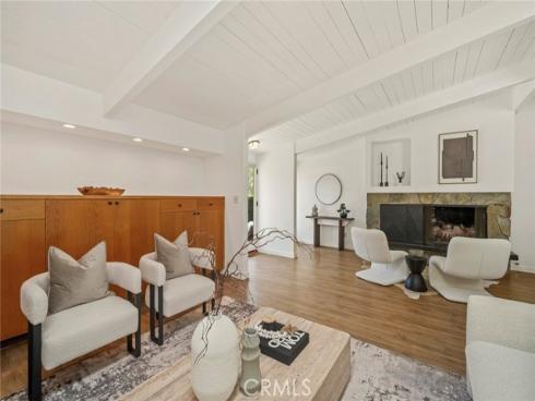 237  Heliotrope   Avenue, Corona del Mar, CA