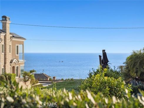 215  Marigold   Avenue, Corona del Mar, CA