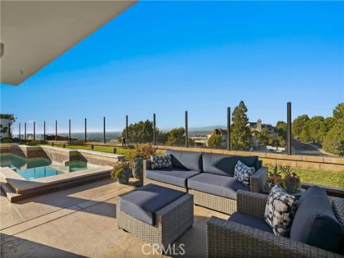 66  Drakes Bay   Drive, Corona del Mar, CA