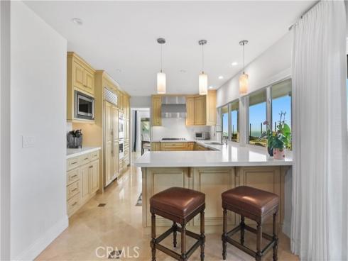 66  Drakes Bay   Drive, Corona del Mar, CA