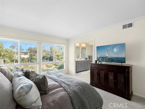 26  Drakes Bay   Drive, Corona del Mar, CA