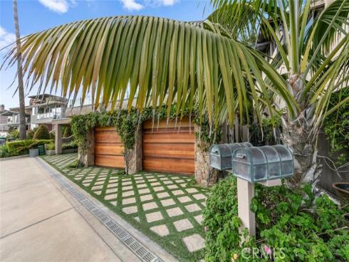 3130  Breakers   Drive, Corona del Mar, CA