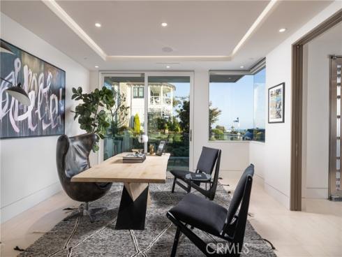 2928  Ocean   Boulevard, Corona del Mar, CA