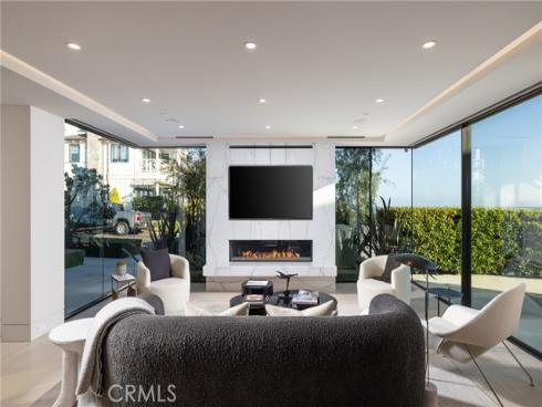 2928  Ocean   Boulevard, Corona del Mar, CA