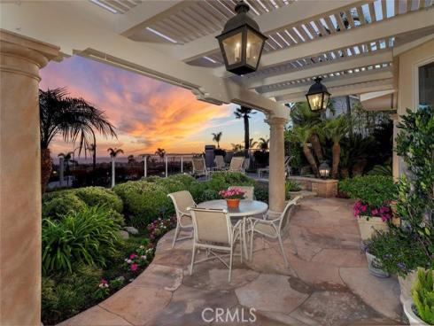 7  Harbor Pointe   Drive, Corona del Mar, CA