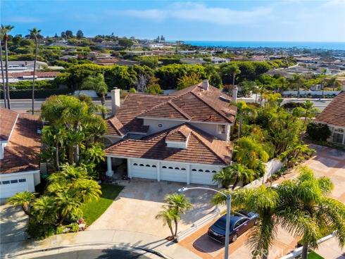 7  Harbor Pointe   Drive, Corona del Mar, CA