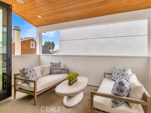 616  Poinsettia   Avenue, Corona del Mar, CA