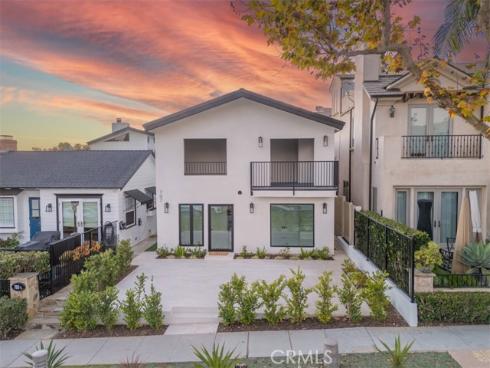 707  Begonia   Avenue, Corona del Mar, CA