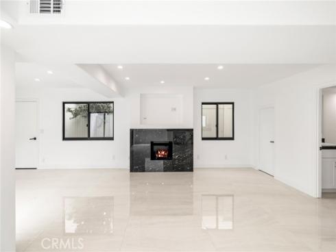 707  Begonia   Avenue, Corona del Mar, CA