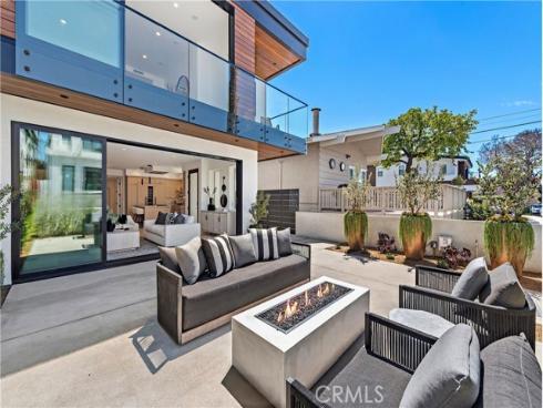 602  Iris   Avenue, Corona del Mar, CA