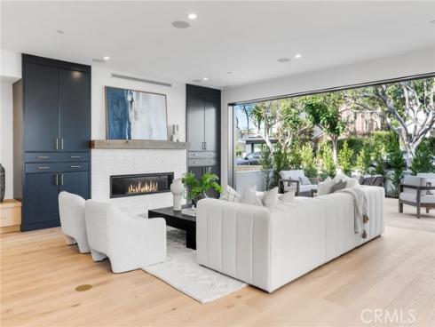 516  Acacia  1-2  Avenue, Corona del Mar, CA