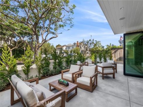 516  Acacia  1-2  Avenue, Corona del Mar, CA