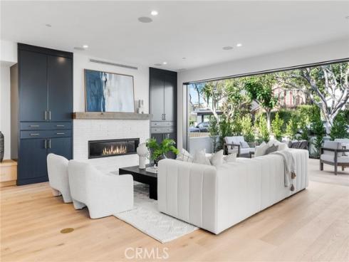 516  Acacia  , Corona del Mar, CA