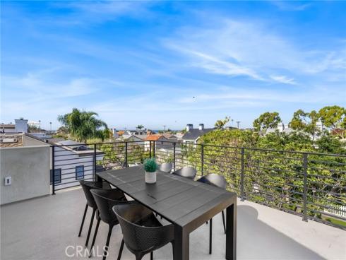 516  Acacia  , Corona del Mar, CA