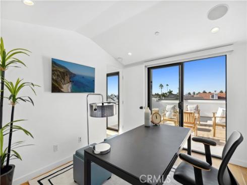 608  Orchid   Avenue, Corona del Mar, CA