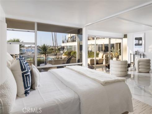 2525  Ocean  1C  Boulevard, Corona del Mar, CA