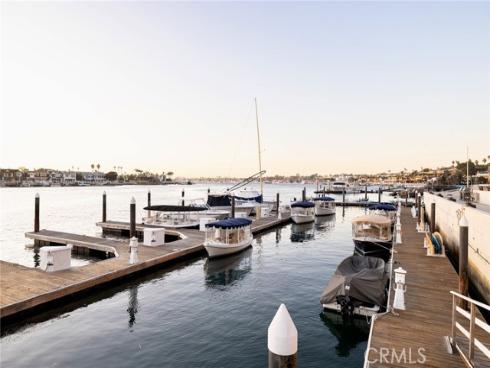 2525  Ocean  1C  Boulevard, Corona del Mar, CA