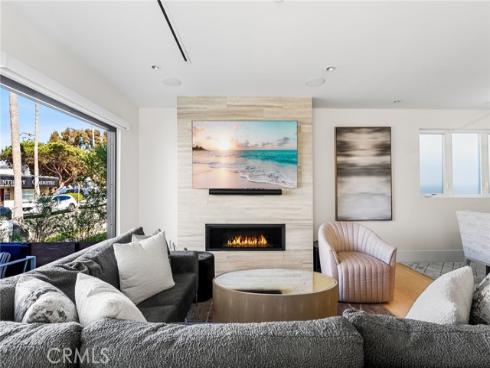 612  Goldenrod   Avenue, Corona del Mar, CA