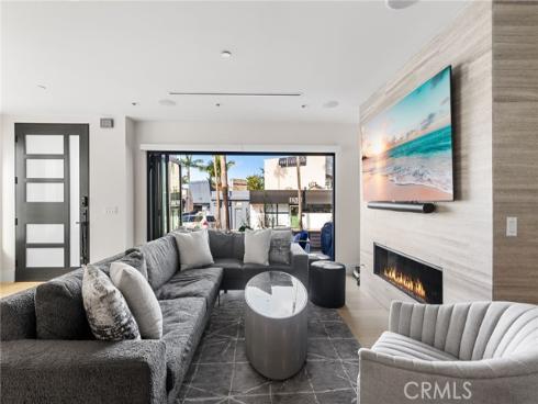 612  Goldenrod   Avenue, Corona del Mar, CA