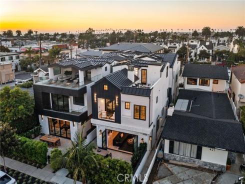 419  Narcissus   Avenue, Corona del Mar, CA