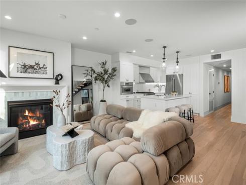 512  Marguerite   Avenue, Corona del Mar, CA