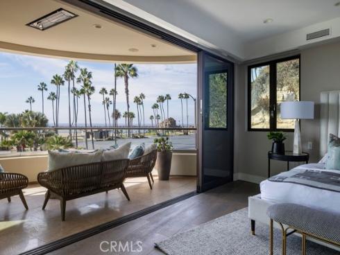 3000  Breakers   Drive, Corona del Mar, CA