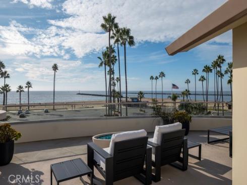 3000  Breakers   Drive, Corona del Mar, CA