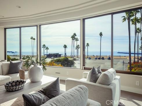 3000  Breakers   Drive, Corona del Mar, CA