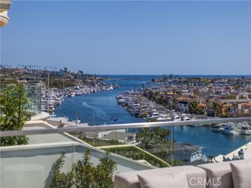 1119  Dolphin  , Corona del Mar, CA