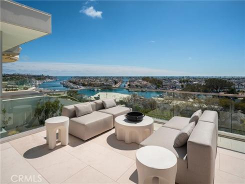 1119  Dolphin  , Corona del Mar, CA