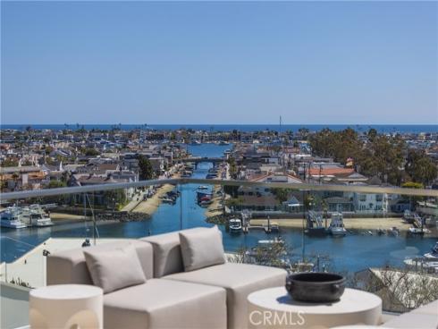 1119  Dolphin  , Corona del Mar, CA